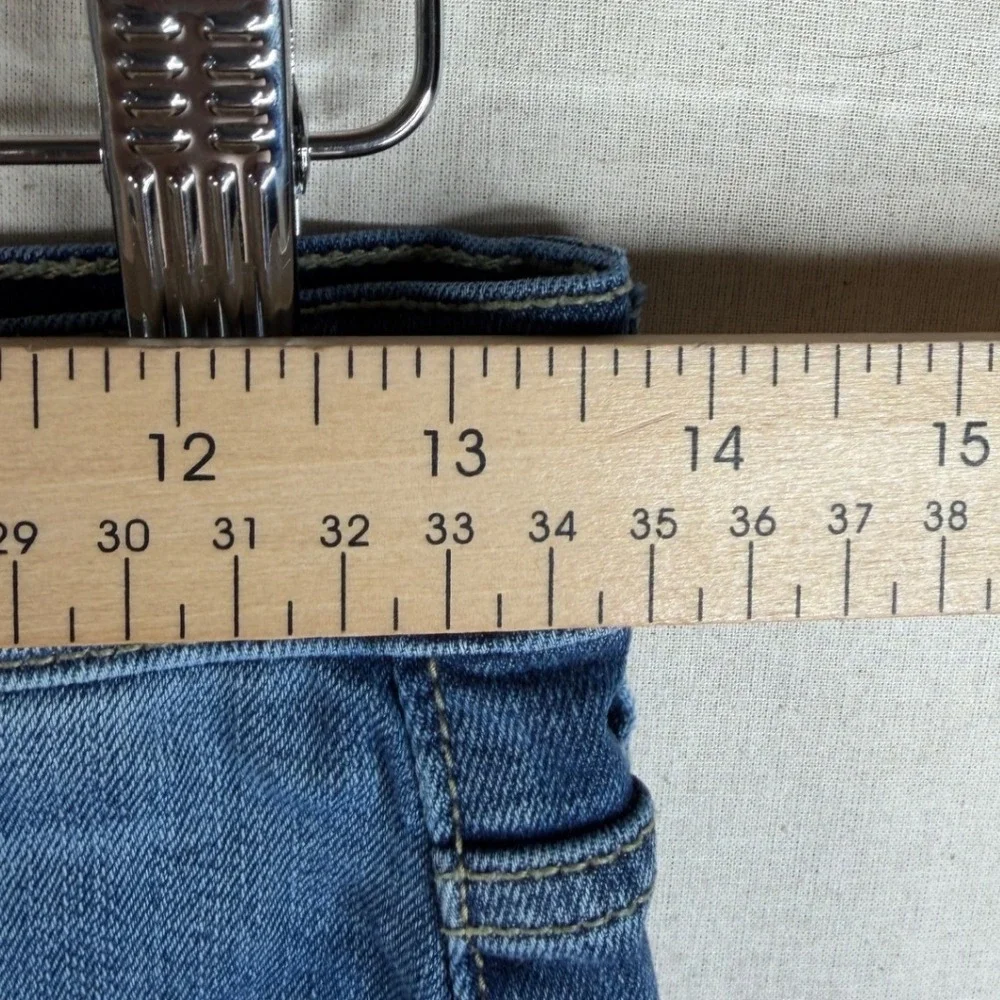 Altar'd State High Rise Denim Shorts size 26‎ Blue